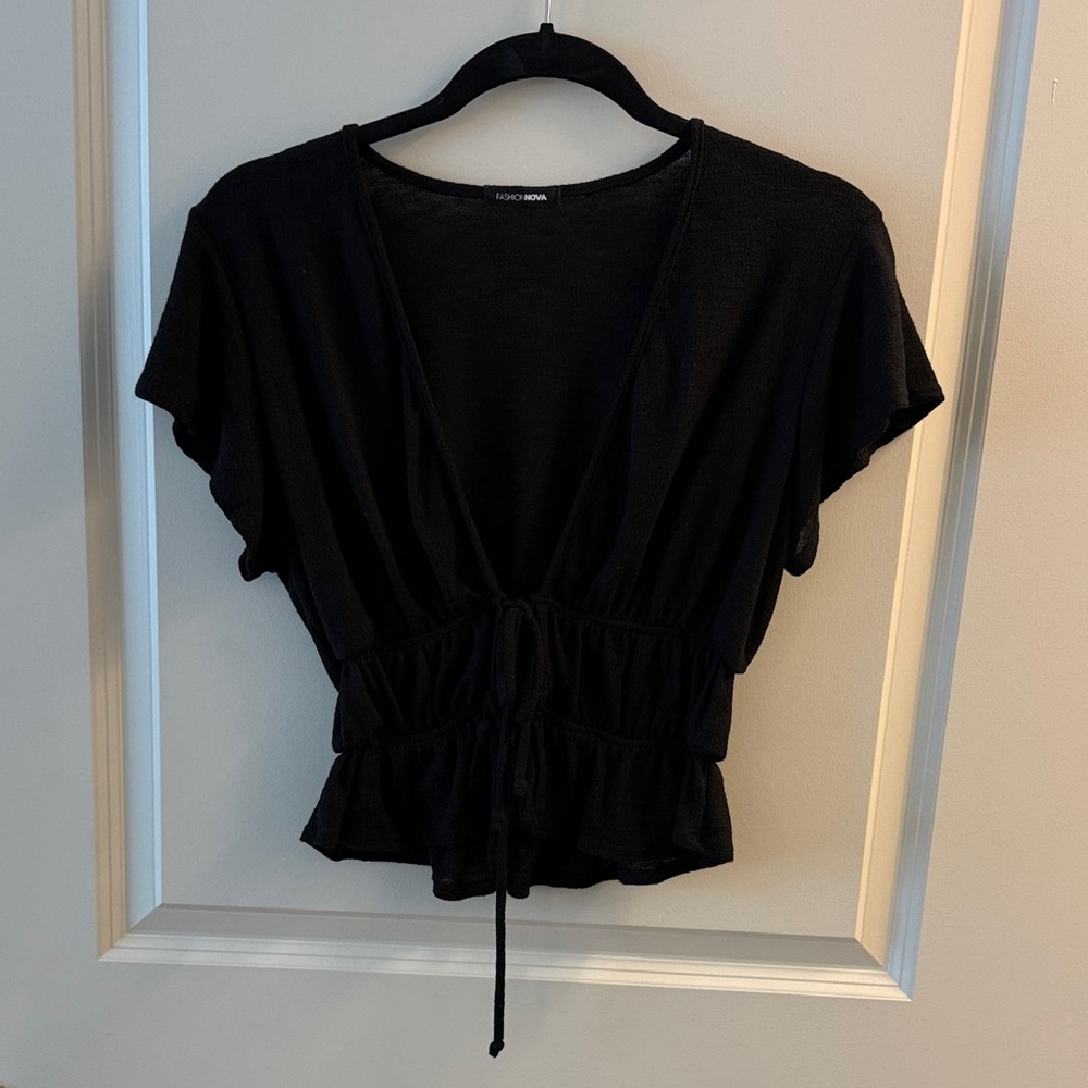 Fashion Nova Black Tie-Front Blouse
